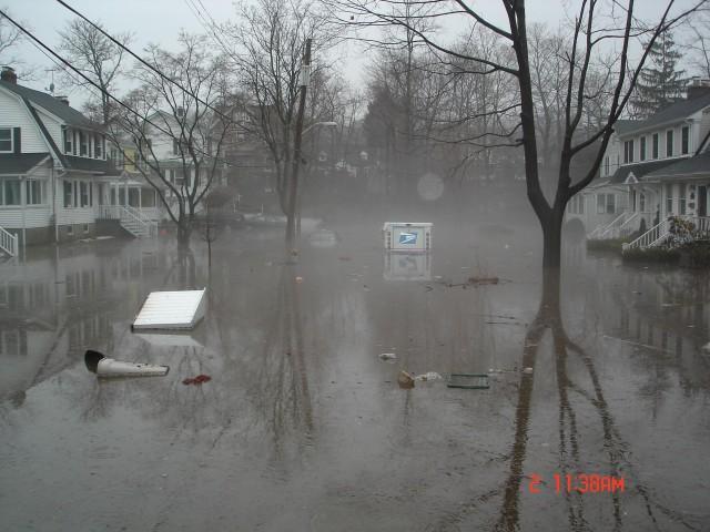 Mead Place. March 2007 Flood